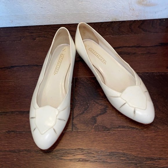 naturalizer white flats
